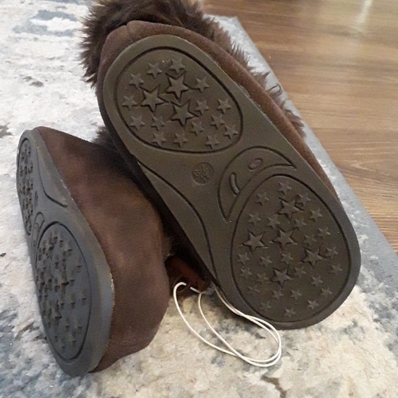 Slippers - Picture 4 of 4